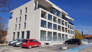 Šmarski hram danes 3